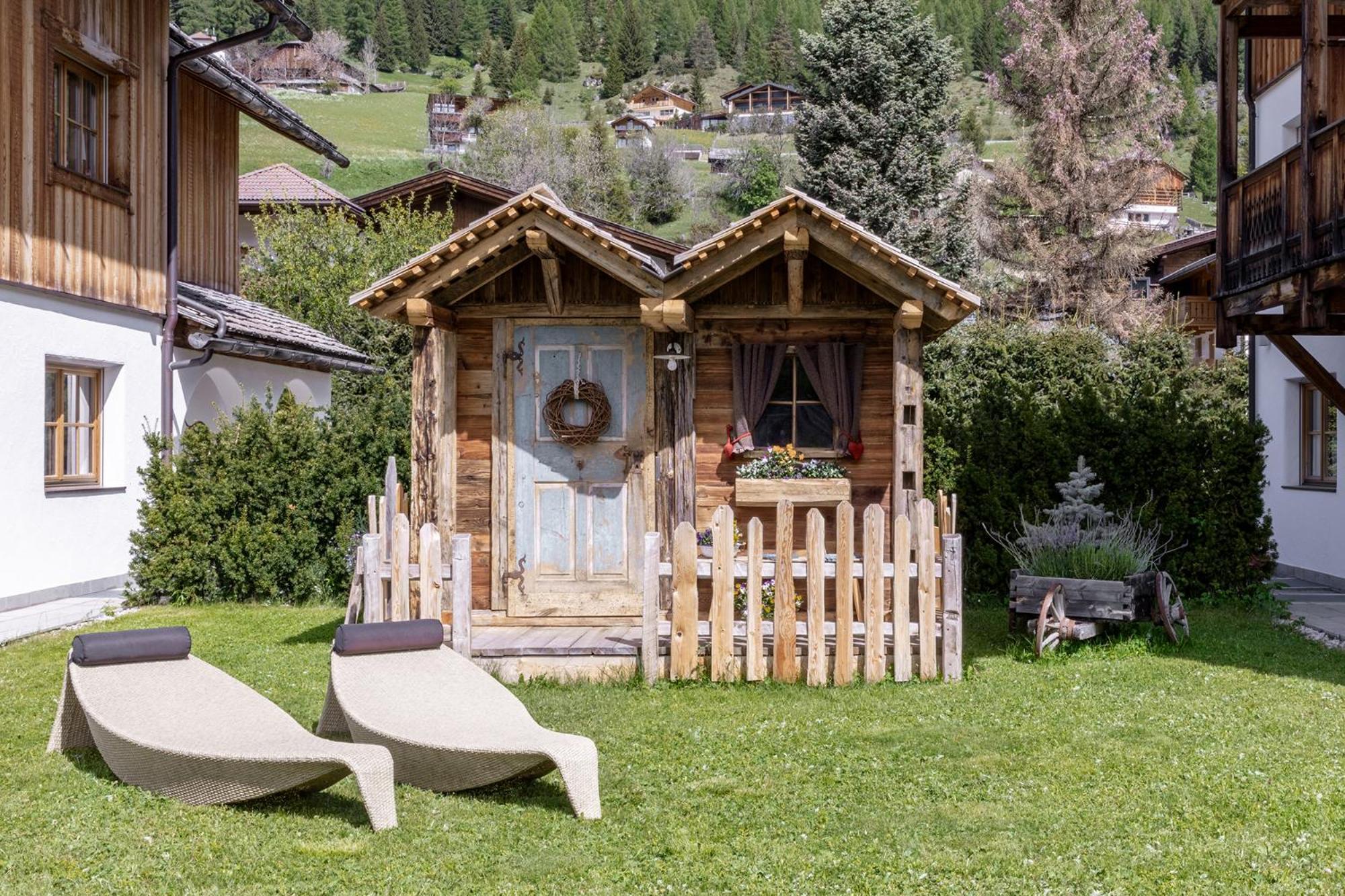Chalet Ciasa Tino & Sara - Belaval Apartments Corvara Exteriör bild