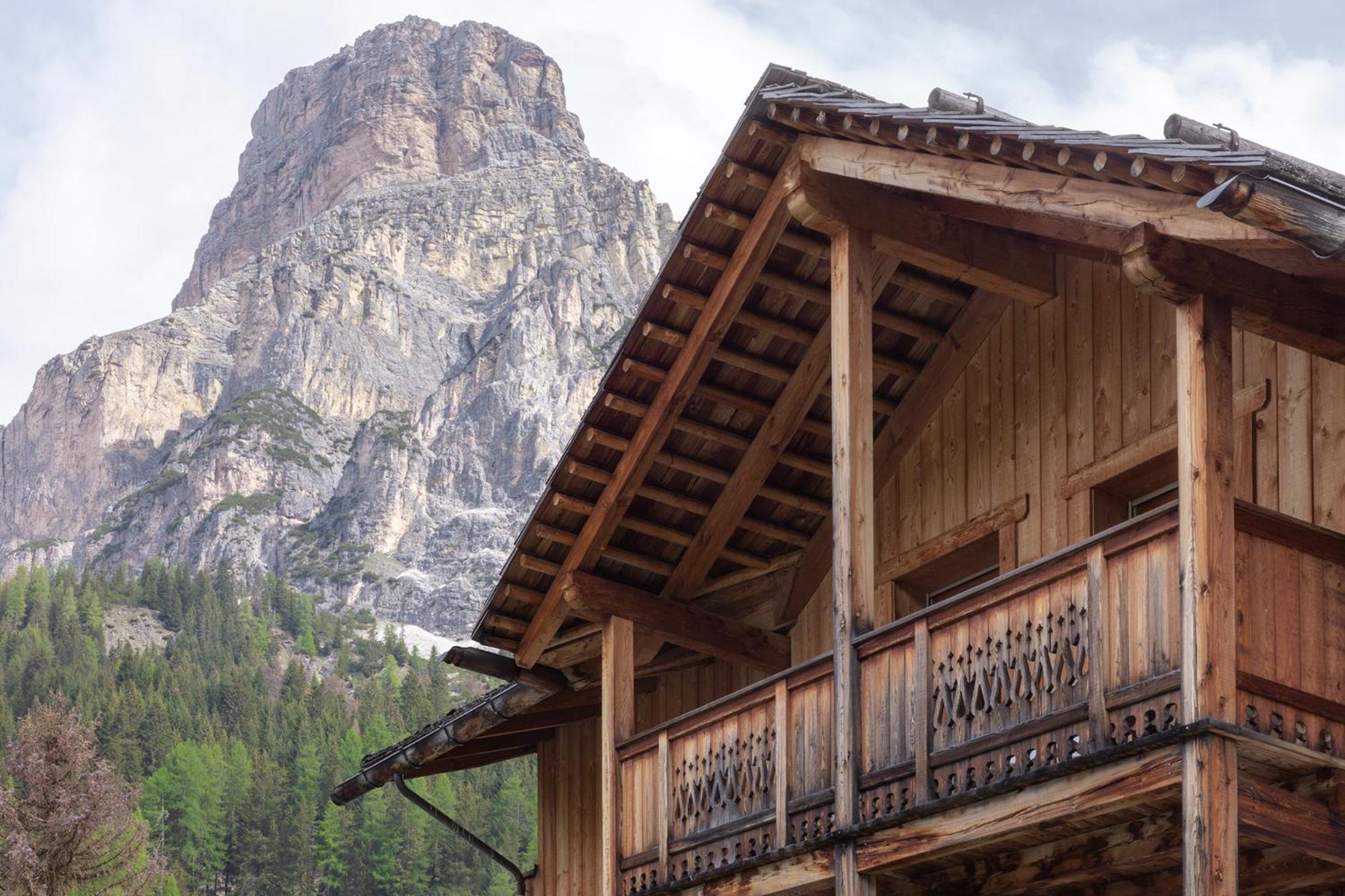 Chalet Ciasa Tino & Sara - Belaval Apartments Corvara Exteriör bild