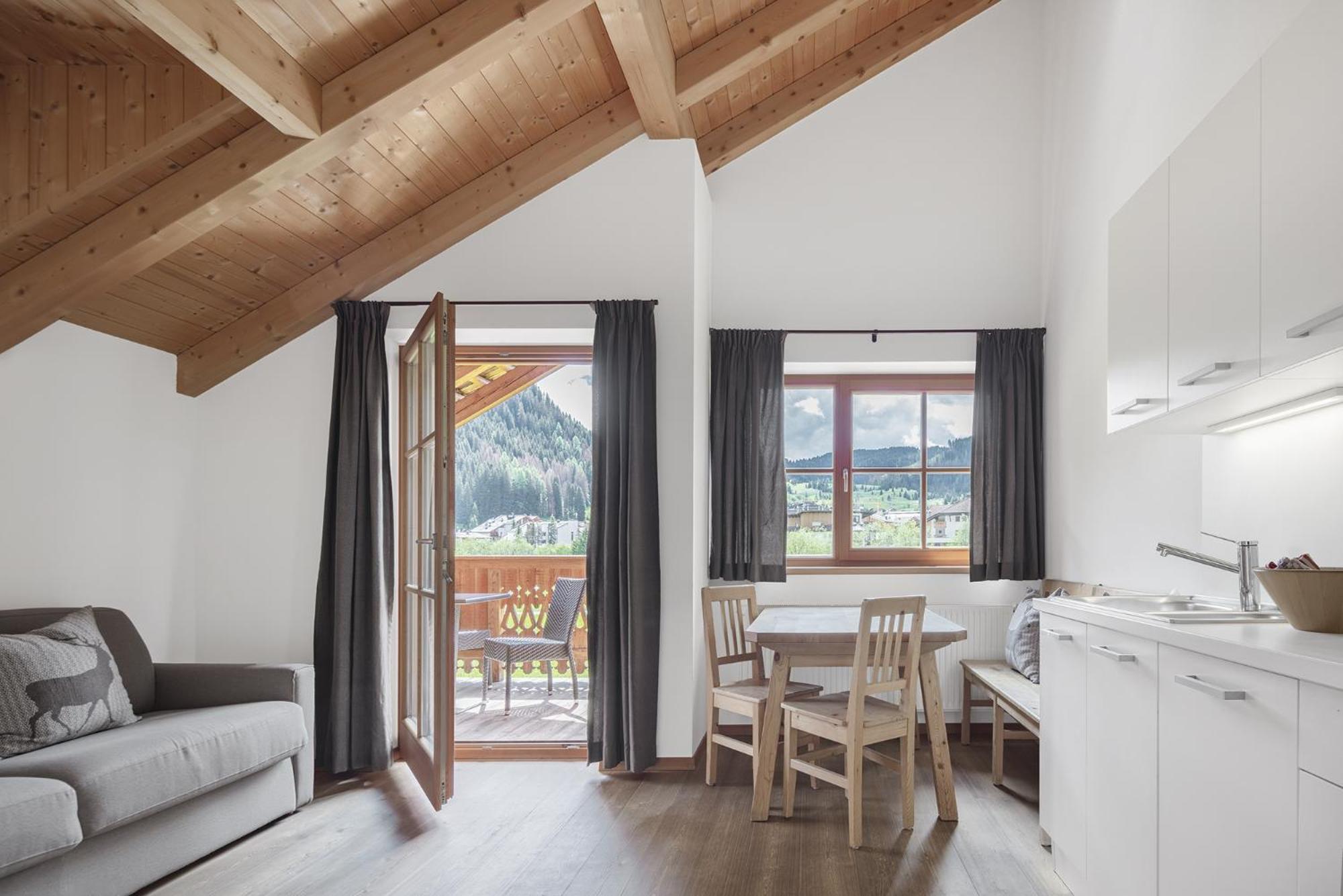Chalet Ciasa Tino & Sara - Belaval Apartments Corvara Exteriör bild