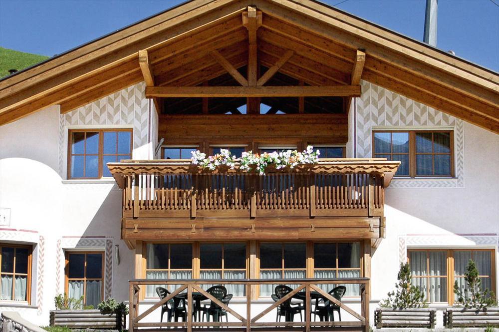 Chalet Ciasa Tino & Sara - Belaval Apartments Corvara Exteriör bild